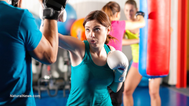 Female-Kick-Boxer-Defense